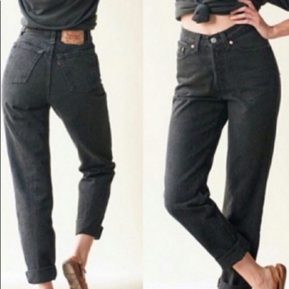 Vintage Levi’s 550 Black High Wasted Jeans - Picture 3 of 9